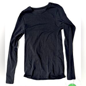 NWT- PACT Black Organic Cotton Basic Long Sleeved Tee
